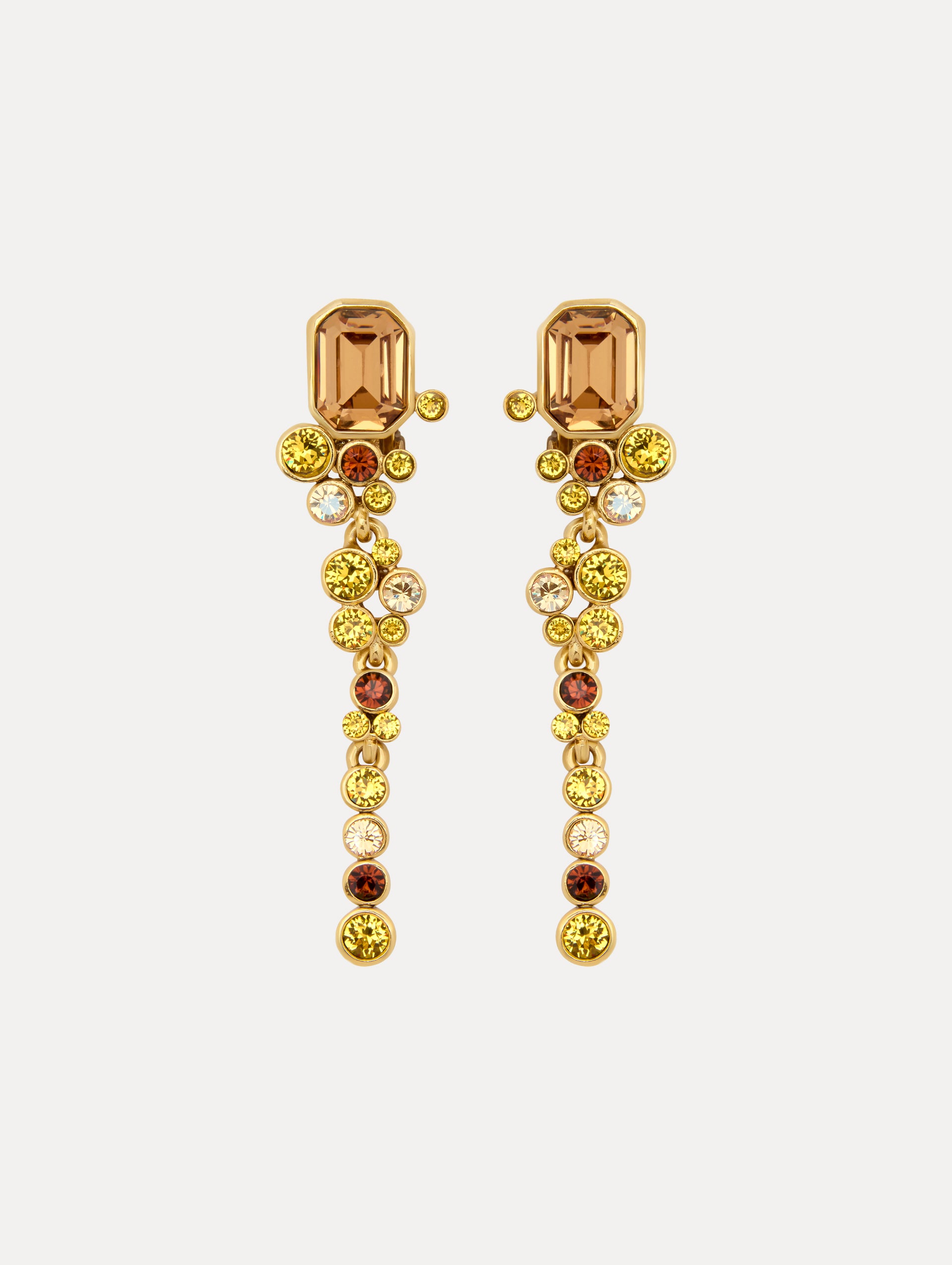 Oscar de la popular Renta Crystal Clip-on Earrings