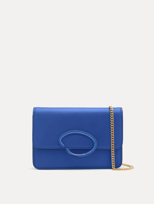 O Pochette Front View