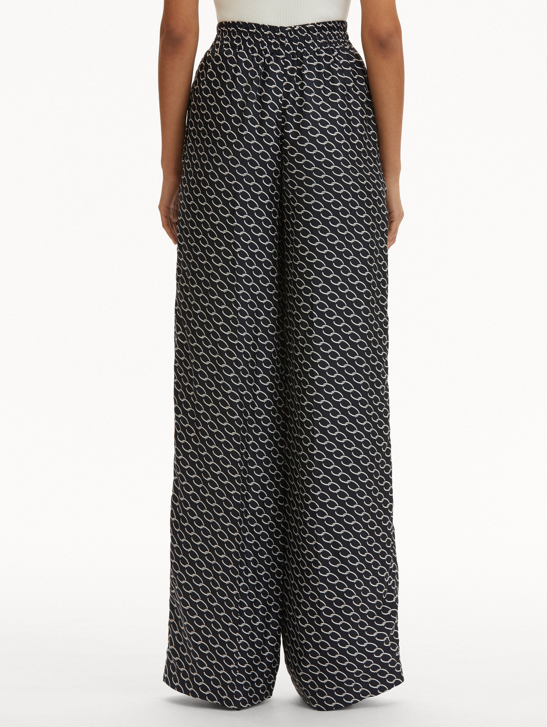 Small Oscar Chain-Link Pant Side View