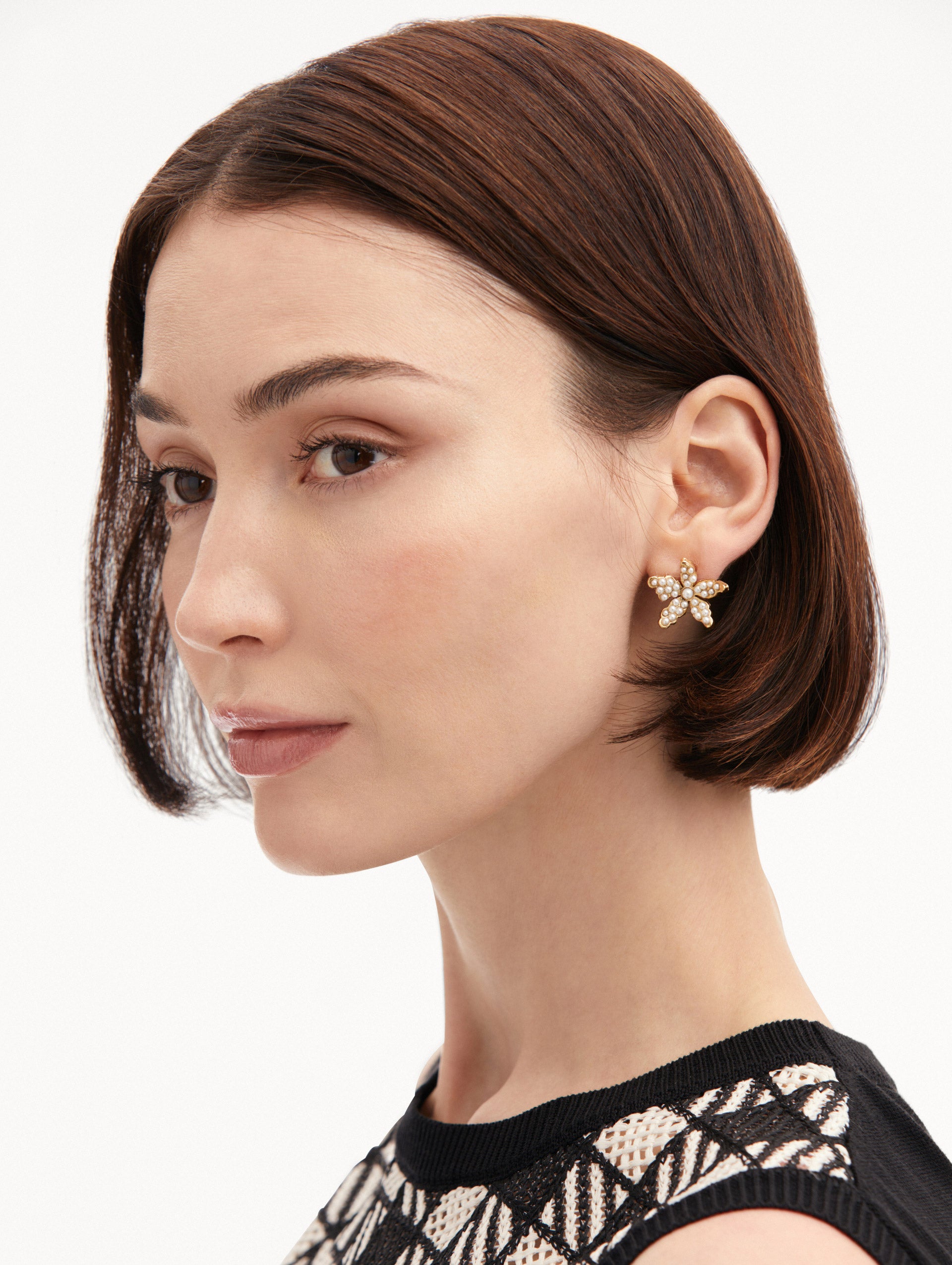 Pave pearl earrings outlet