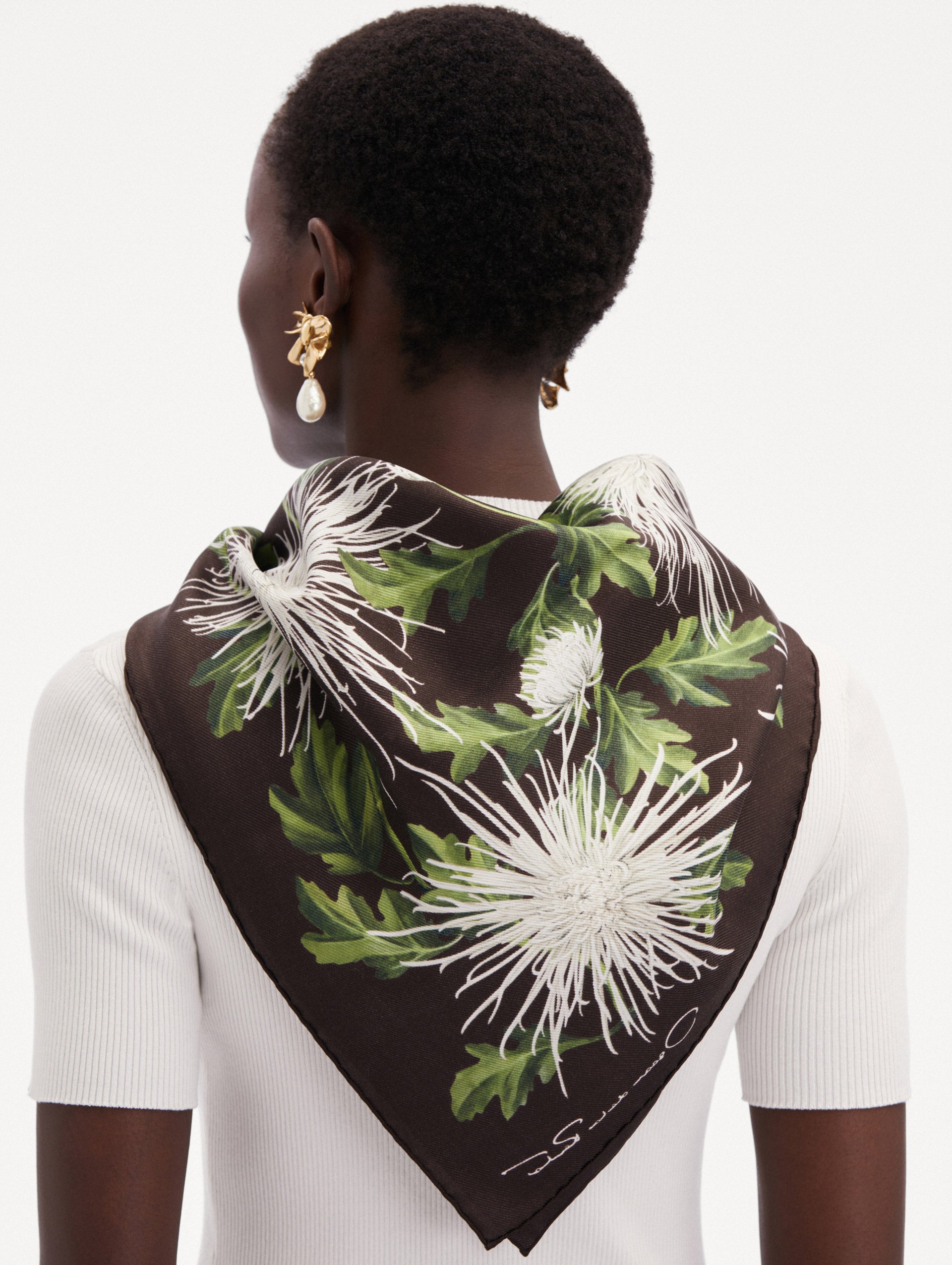 Chrysanthemum Silk Twill Scarf Back View